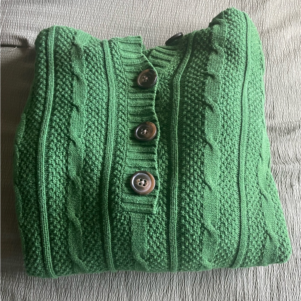 Cable Knit Hooded Sweater